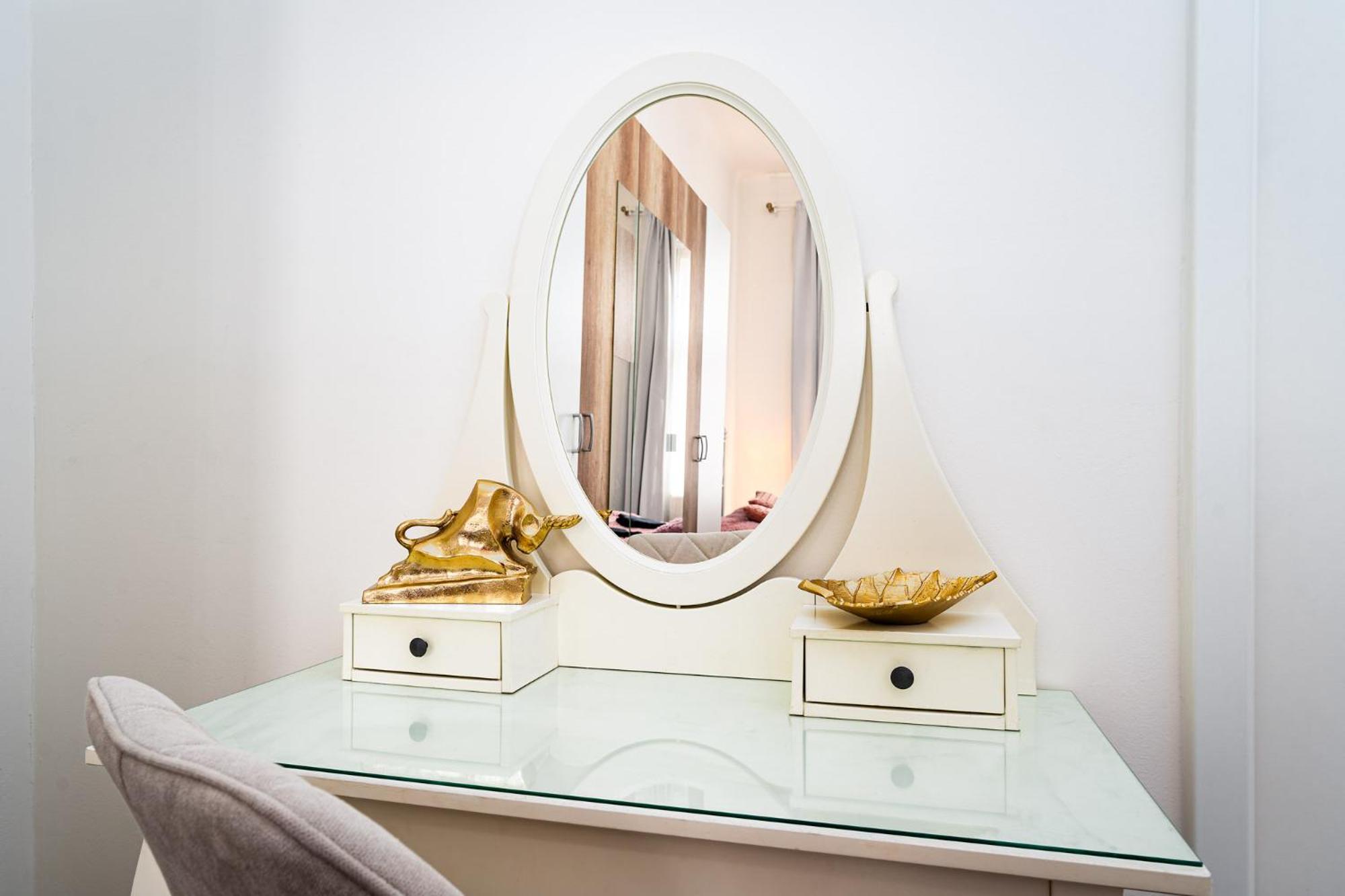 Grand Deluxe Suite Praha Bagian luar foto