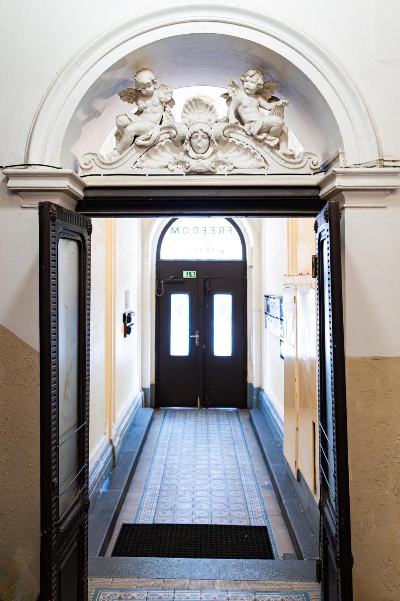 Grand Deluxe Suite Praha Bagian luar foto