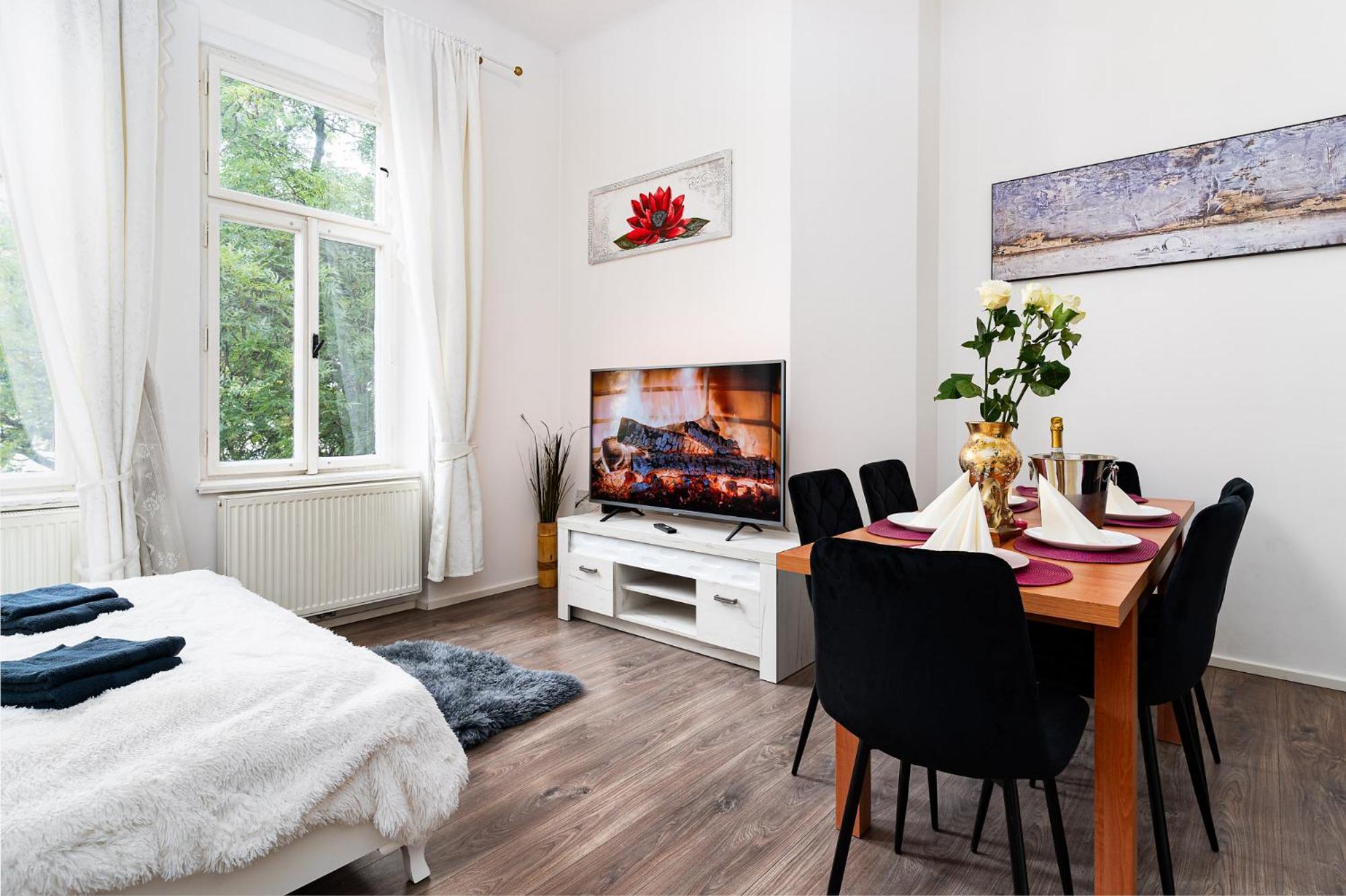 Grand Deluxe Suite Praha Bagian luar foto